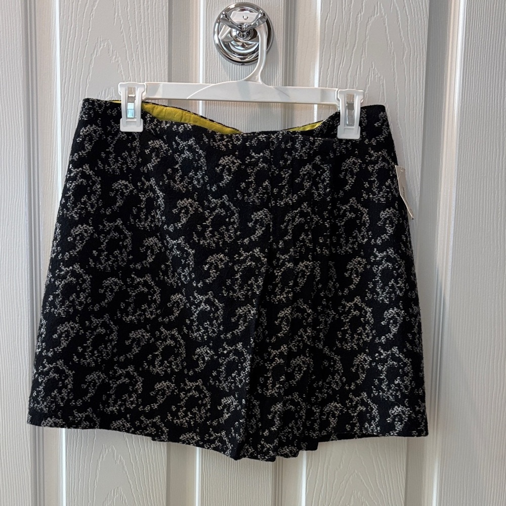 RACHEL Rachel Roy Black and White Textured Garment